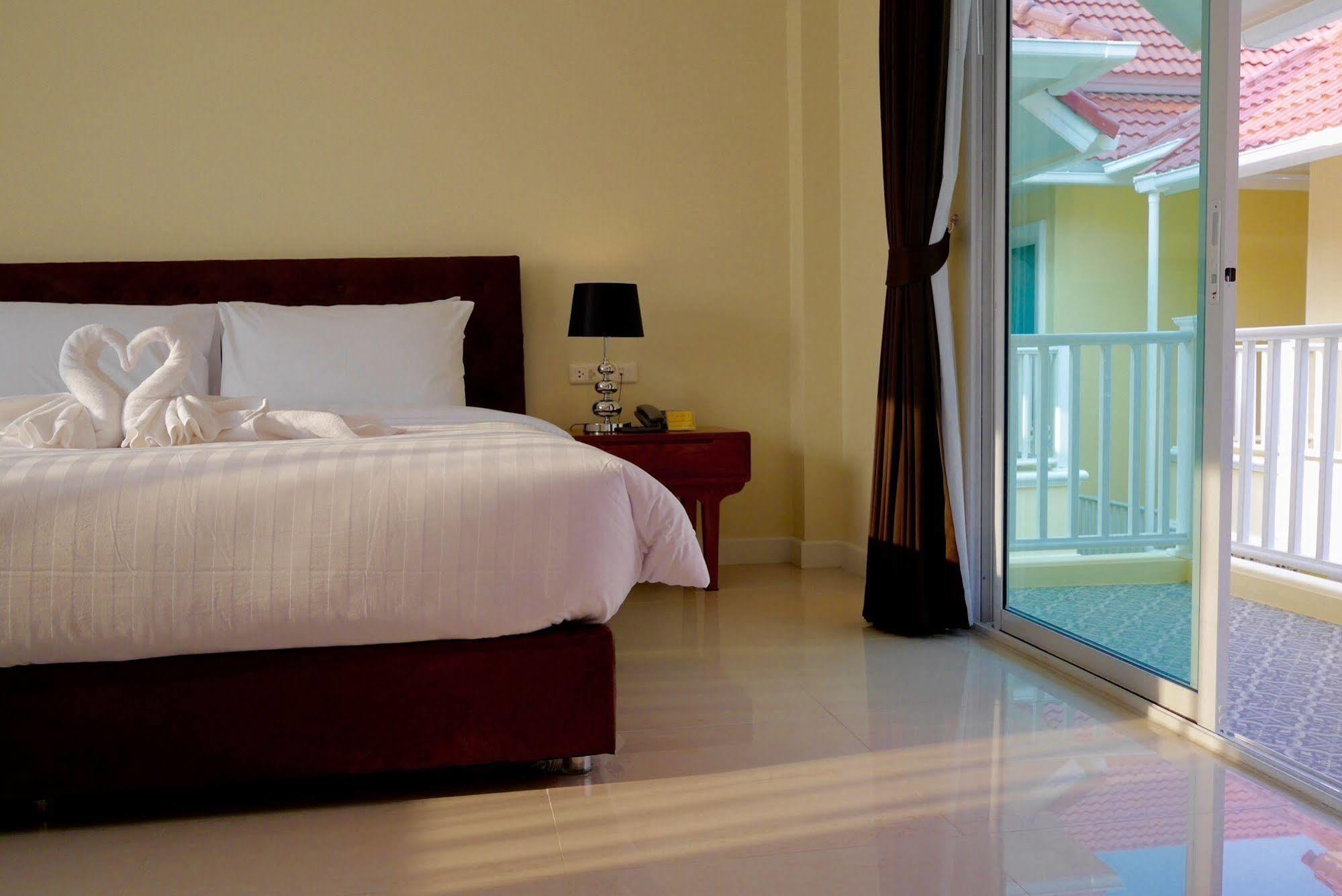 Villa De Chiangmai Чиангмай Екстериор снимка